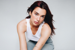 Dua Lipa Ysl Beauty Loveshine Campaign 2025 (1600x900) Resolution Wallpaper