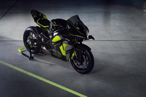 Ducati Panigale V4 S (7680x4320) Resolution Wallpaper