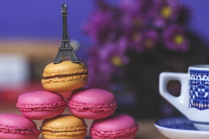Eiffel Tower Cookies Art Wallpaper