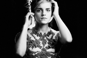Emma Watson Monochrome 4k Wallpaper
