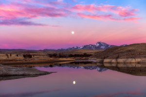 Full Moon Reflection Of The Moon Pink Sky 4k (1366x768) Resolution Wallpaper