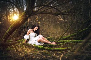 Girl Forest Photography Wallpaper