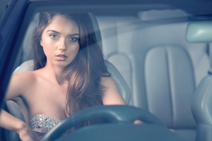 Girl In Car On Driver Side (2560x1440) Resolution Wallpaper