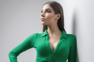 Girl In Green Dress Posing Wallpaper