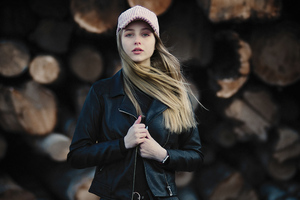 Girl Leather Jacket 4k (1366x768) Resolution Wallpaper