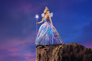 Glinda In Wicked For Good (1400x900) Resolution Wallpaper