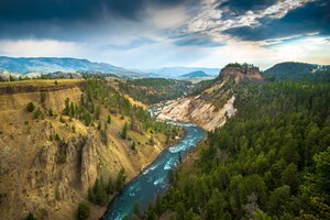 Grand Canyon Of The Yellowstone Wallpaper