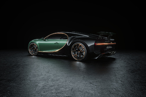 Green Bugatti Chiron Rear