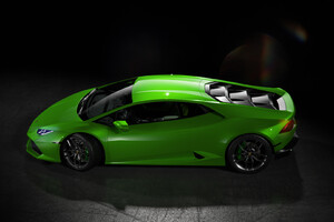 Green Lamborghini Huracan Side View (1280x800) Resolution Wallpaper
