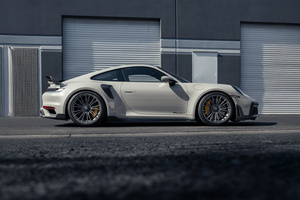 Gunther Werks Gw9 Turbo Aero 5k (2560x1024) Resolution Wallpaper