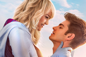 Gwen Stacy And Spiderman 4k (1336x768) Resolution Wallpaper