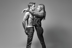 Hailey Bieber And Justin Bieber Calvin Klien Wallpaper