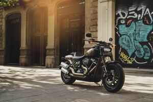 Harley Davidson 10k (2048x1152) Resolution Wallpaper