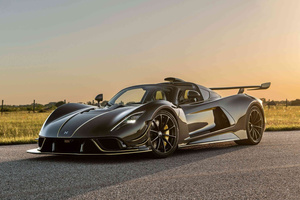 Hennessey Venom F5 Revolution Roadster 2025 (2560x1600) Resolution Wallpaper