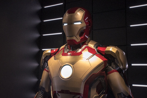 Iron Man Armor 5k (1400x1050) Resolution Wallpaper