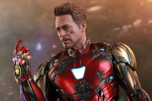 Iron Man Mark 4 Battle Suit Wallpaper