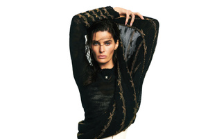 Isabeli Fontana Vogue Mexico 2025 (1440x900) Resolution Wallpaper
