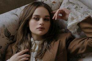 Joey King InStyle Mexico July 2020 4k Wallpaper
