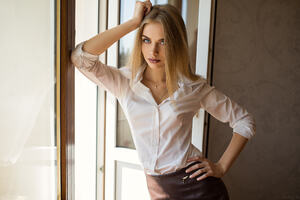 Karina Tikhonovskaya Model