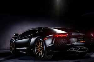 Lamborghini Black Wallpaper