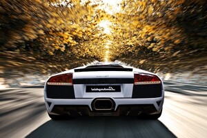Lamborghini Motion Blur (1336x768) Resolution Wallpaper