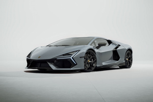 Lamborghini Revuelto Power Meets Precision (1400x900) Resolution Wallpaper