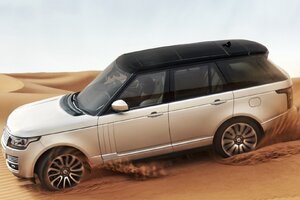 Land Rover In Desert