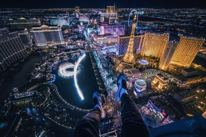 Las Vegas Cityscape (320x240) Resolution Wallpaper