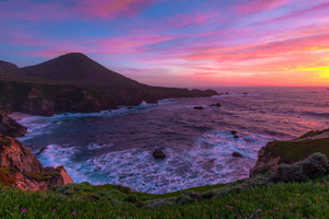 Lavender Skies Above Rugged Cliffs (2560x1600) Resolution Wallpaper