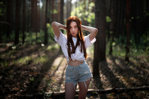 Lilly Model Redhead In Woods 5k Wallpaper