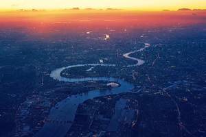London River Thames Aerial View (2560x1440) Resolution Wallpaper
