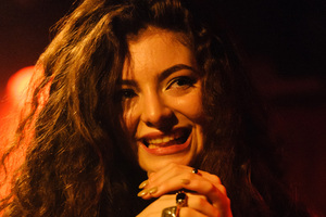 Lorde Singer In 2018 Wallpaper