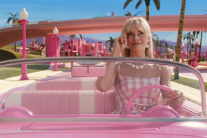 Margot Robbie As Barbie In Barbie Movie 2023 (1336x768) Resolution Wallpaper