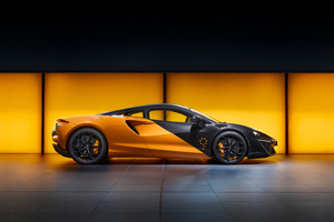 Mclaren Artura Celebration Edition Wallpaper