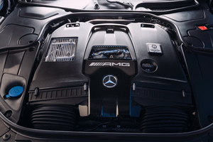 Mercedes AMG S63 2018 Engine View 4k (320x240) Resolution Wallpaper