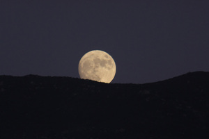 Moon Behind Mountains (3840x2400) Resolution Wallpaper