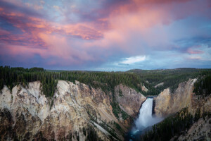 Morning At Lower Falls In Yellowstone National Park Wallpaper