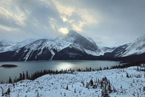 Mount Sarrail And Upper Kananaskis Lake 5k (1440x900) Resolution Wallpaper