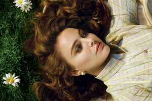 Natalie Portman 2017 (1440x900) Resolution Wallpaper