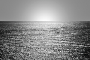 Ocean Monochrome 4k