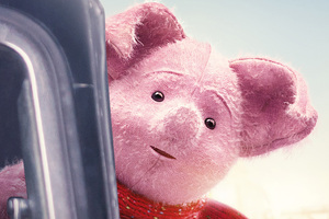 Piglet In Christopher Robin 2018 Movie 4k (2880x1800) Resolution Wallpaper