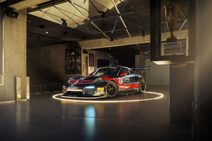 Porsche Gt2 Rs Clubsport 2024 5k (2048x2048) Resolution Wallpaper