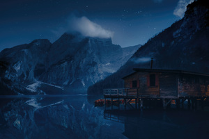 Pragser Wildsee Lake In Italy Wallpaper