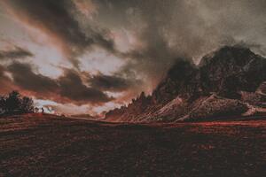 Red Dusk Landscape Mountain Scenic 5k