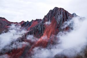 Red Mountain Peeking Out Behind The Clouds Cusco Peru (3840x2400) Resolution Wallpaper