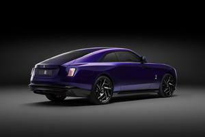 Rolls Royce Black Badge Spectre 2025 Rear View (5120x2880) Resolution Wallpaper