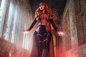 Scarlet Witch Cosplay Girl 4k