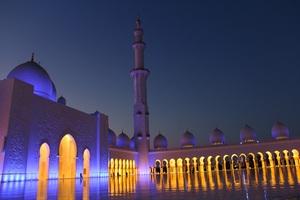 Sheikh Zayed Grand Mosque (2560x1024) Resolution Wallpaper