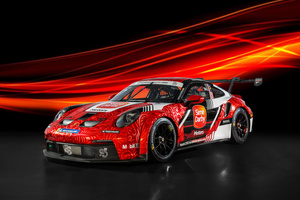 Sime Darby Racing Porsche 911 Gt3 Cup (2560x1024) Resolution Wallpaper