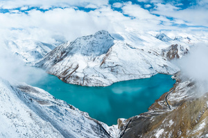 Snow Scene At Manla Reservoir Shigatse Tibet Autonomous Region China (1280x1024) Resolution Wallpaper